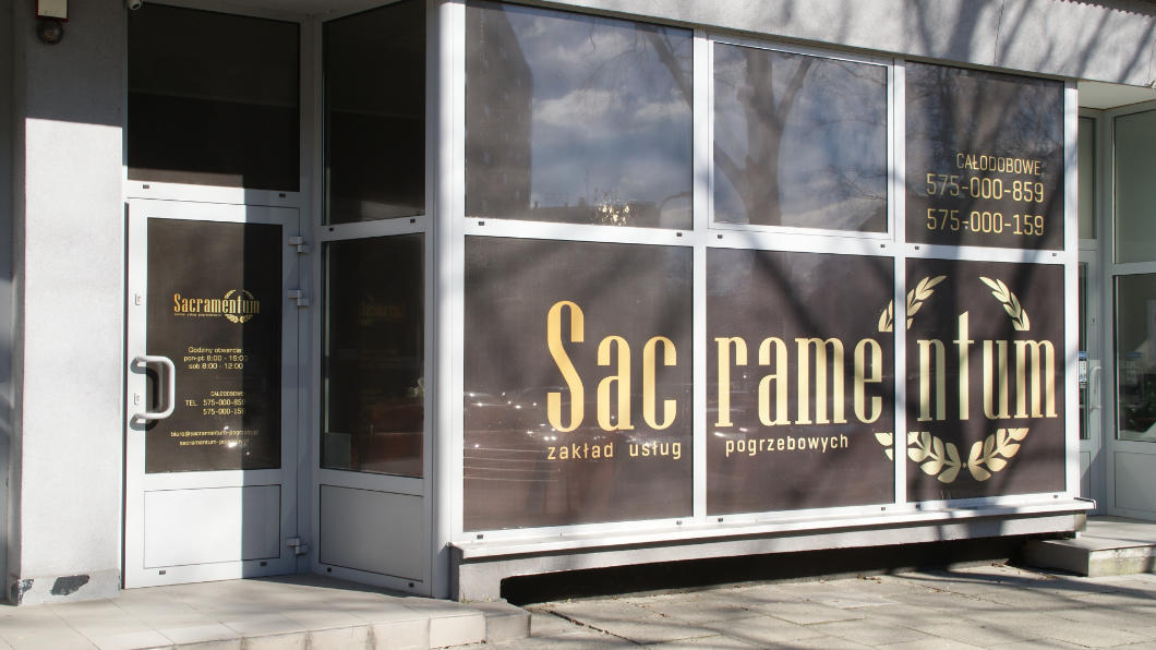 dom pogrzebowy sacramentum