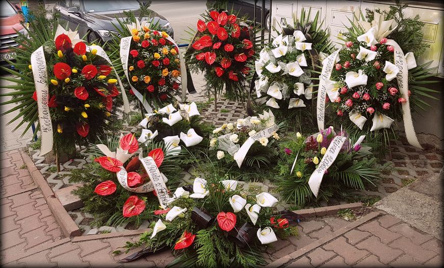 kwiaty i wiazanki pogrzebowe